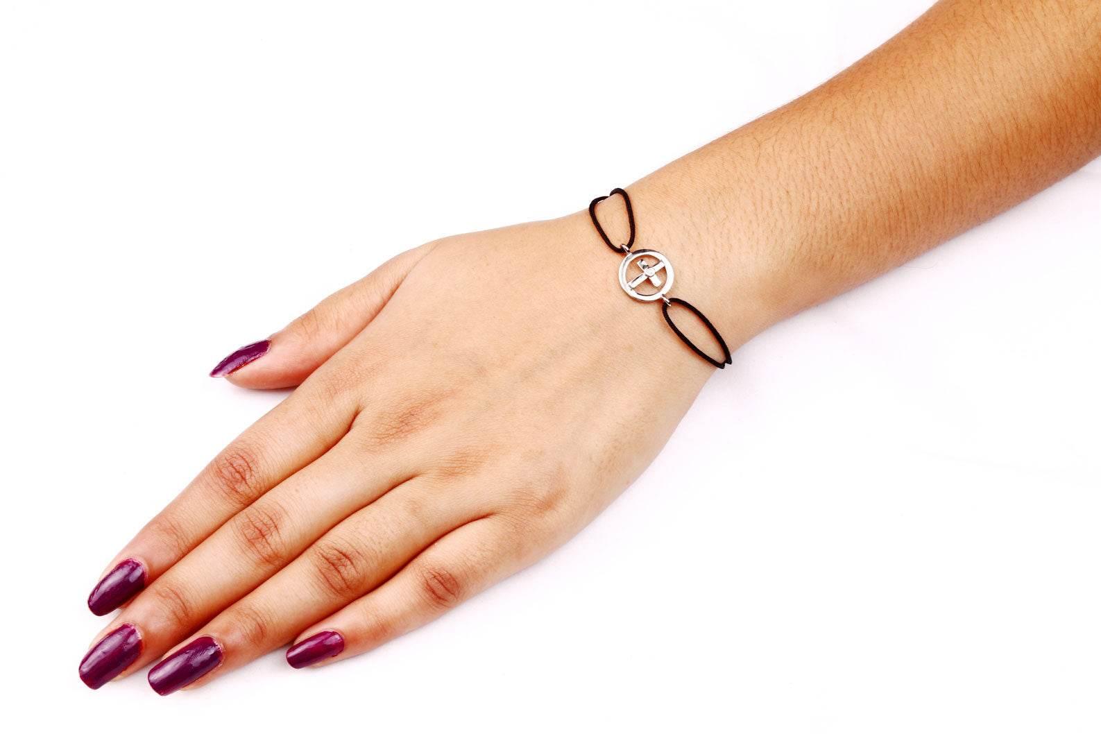 Cross Bracelet in Silver - Jewelslane