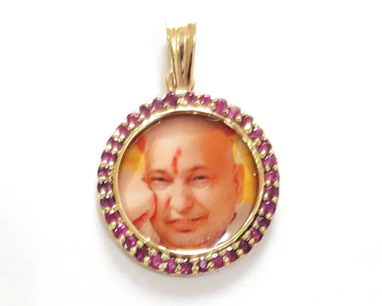 Guruji swaroop pendant with rubies in gold - Jewelslane
