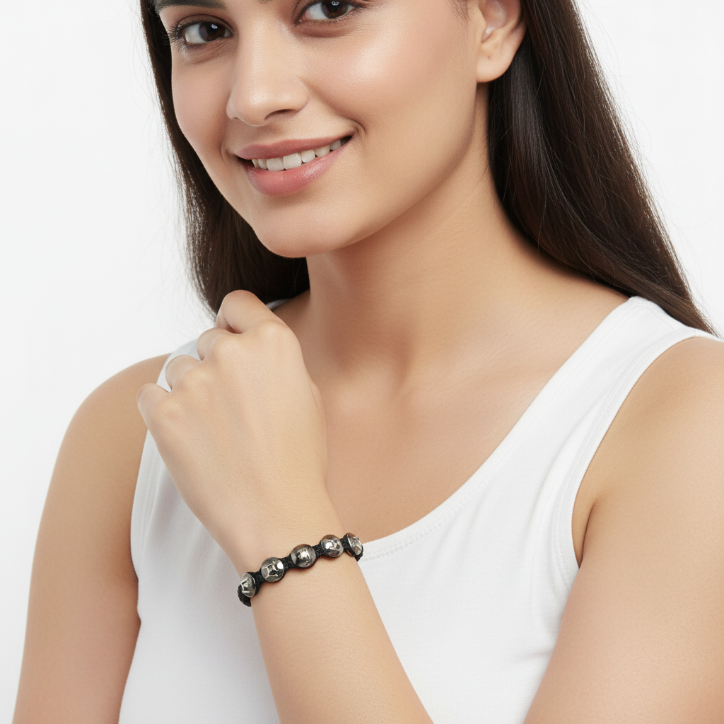 Jai Guru Ji auspicious silver mantra bracelet - Jewelslane