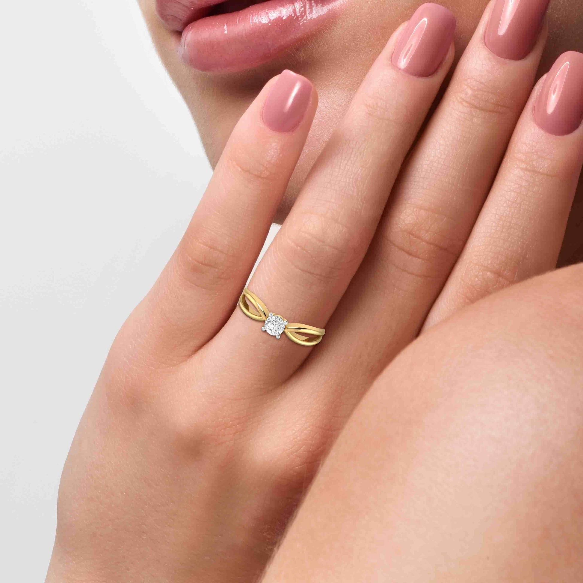 Leia diamond ring in 14k Gold - Jewelslane