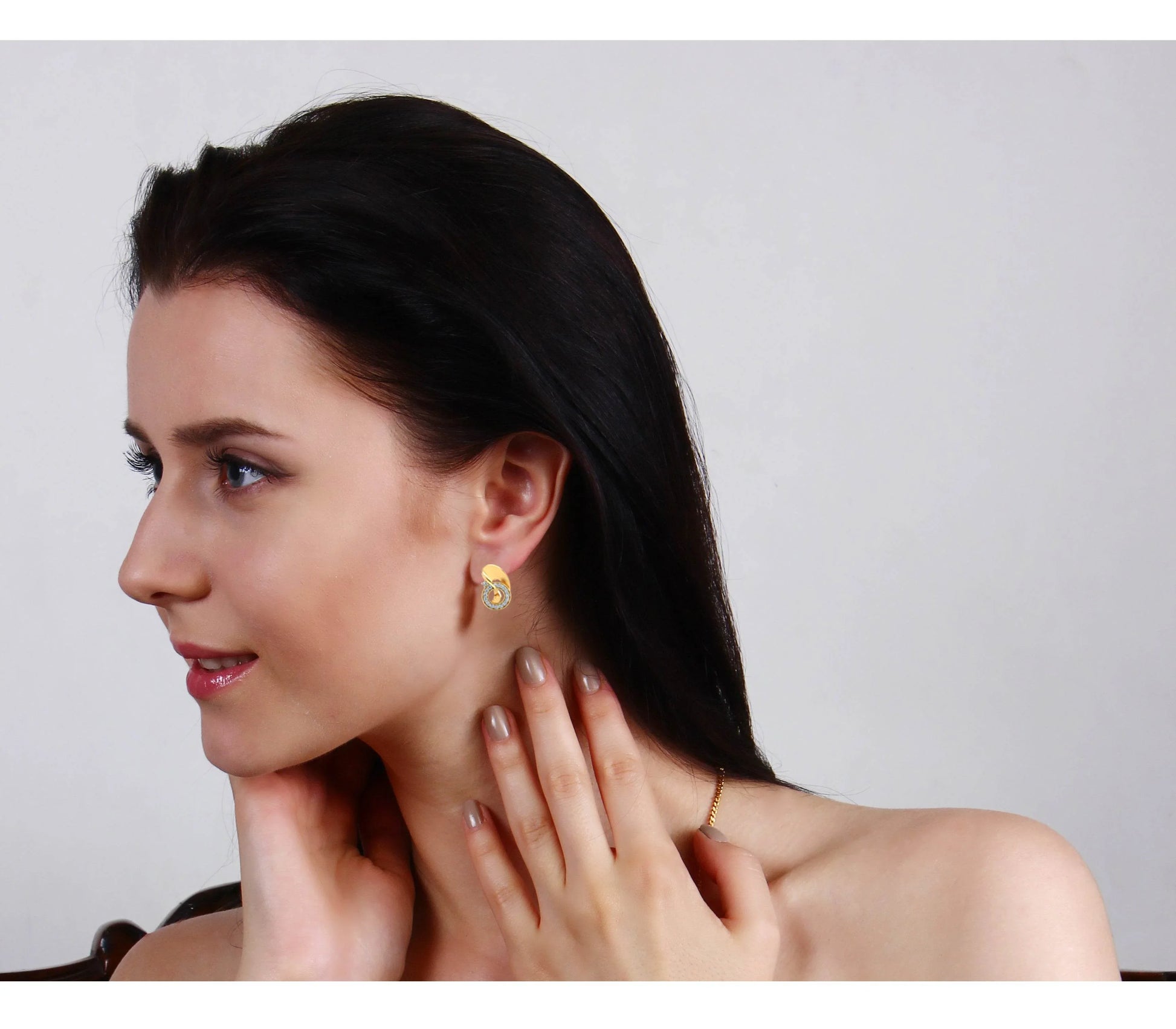 Olivia Diamond Earrings in Gold - Jewelslane