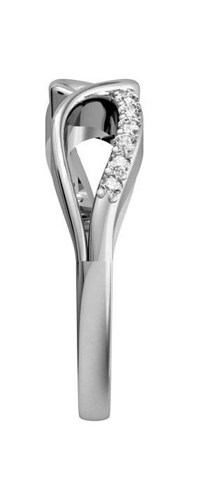 Stylish diamond engagement ring - Jewelslane