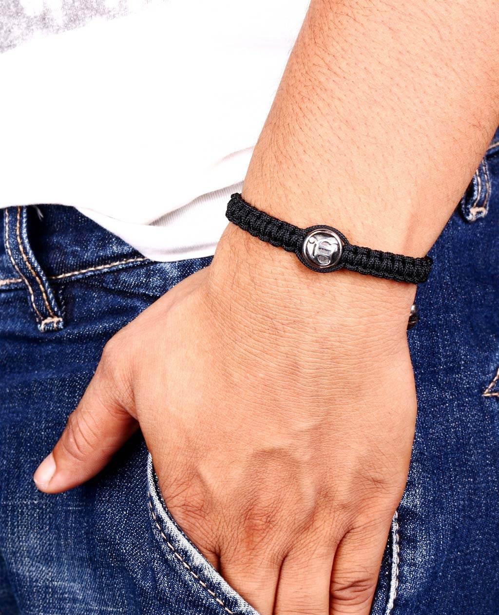 Ik onkaar Gents Gift Bracelet in silver - Jewelslane