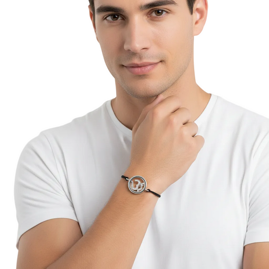 Om Bracelet Inside Diamond in Silver