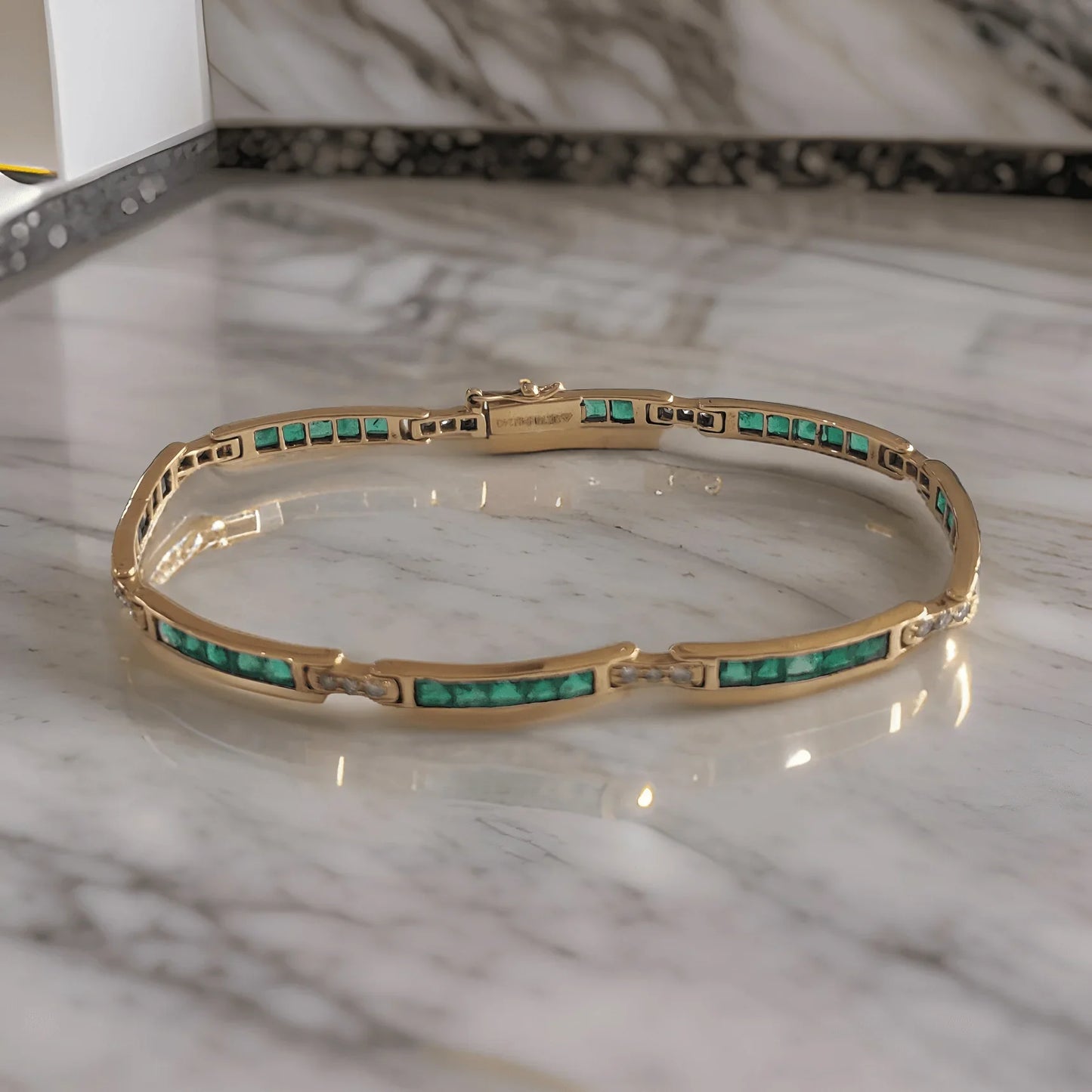 Emerald & Diamond Tennis Bracelet - Jewelslane