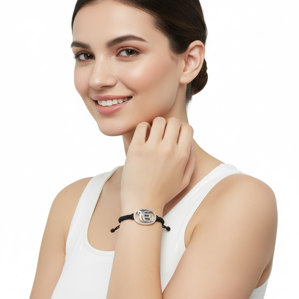 Ik Onkaar Bracelet in Silver with Diamond - Jewelslane