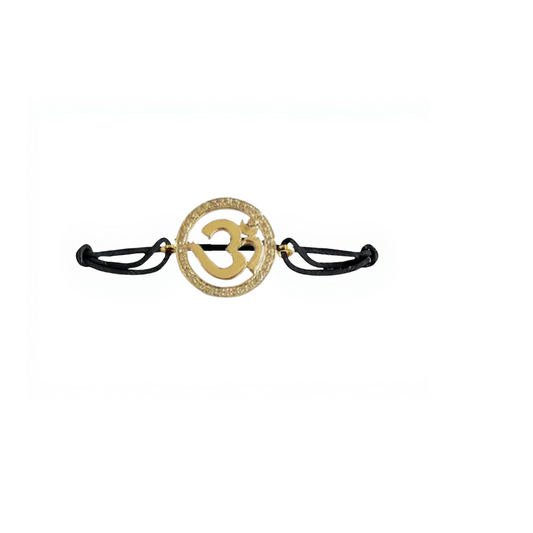 Om bracelet in Gold with diamond border - Jewelslane