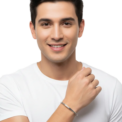 Satnaam Shri Wahe Guru Cuff Bracelet in silver - Jewelslane