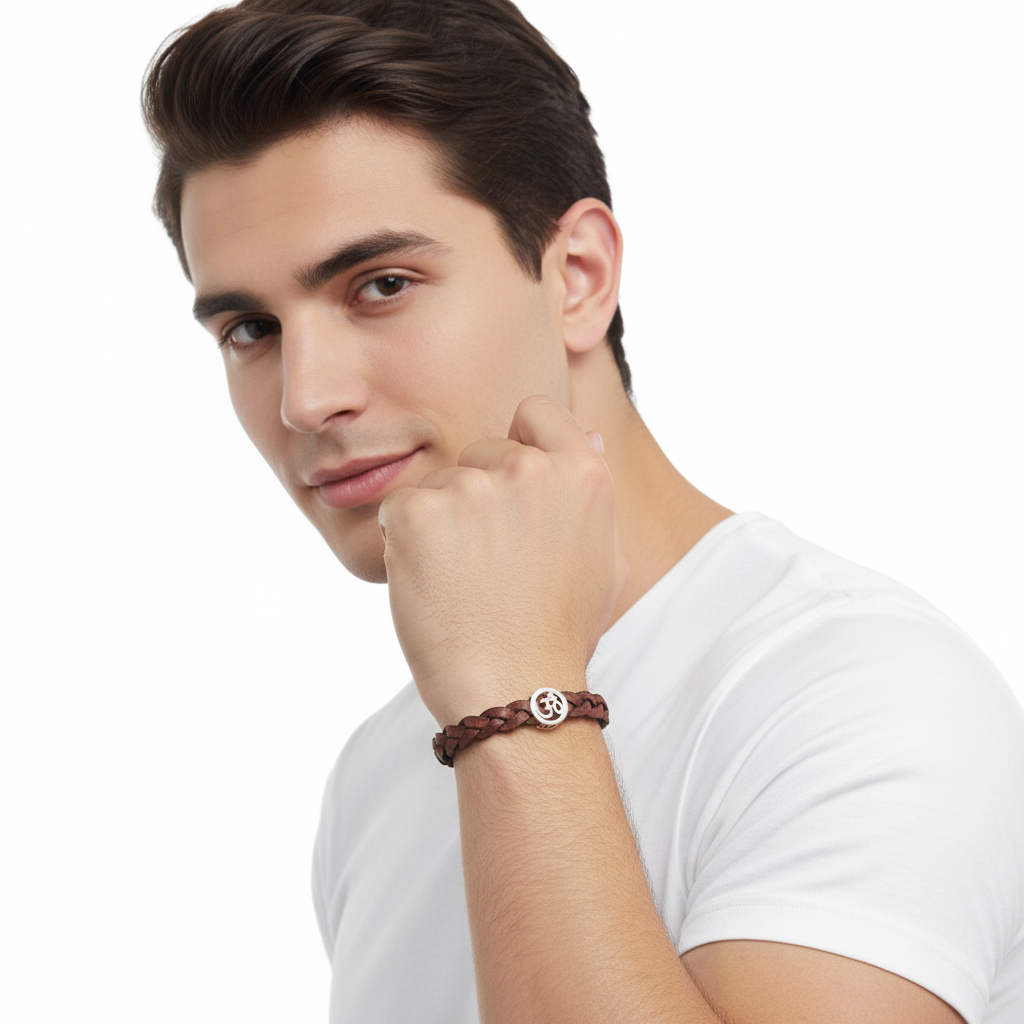 Trendy Om Bracelet in Silver