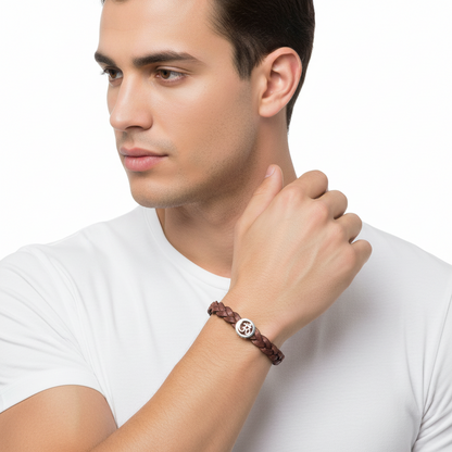 Trendy Om Bracelet in Silver