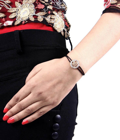 Ik Onkar Vibrant Diamond Bracelet - Jewelslane