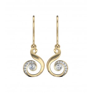 Dainty daily wear diamond earrings in gold