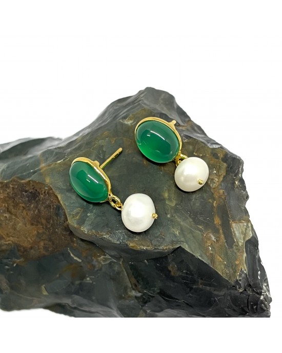 Green Onyx and pearl earrings in 18k gold plated silver