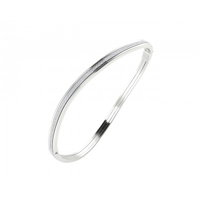 Werca Single row diamond bangle in 14k gold