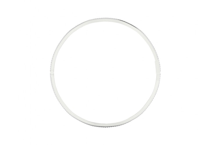 Werca Single row diamond bangle in 14k gold