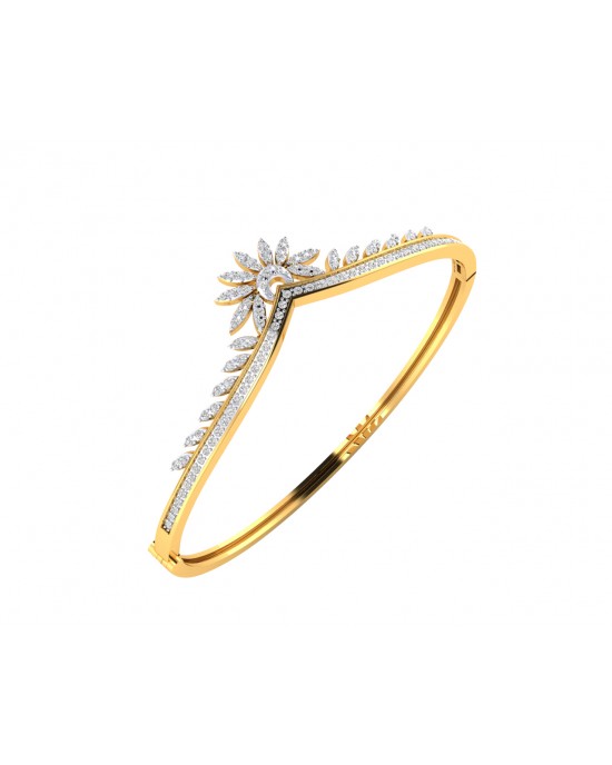 Suma Diamond Bangle in Gold 