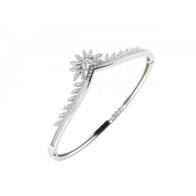 Suma Diamond Bangle in Gold 