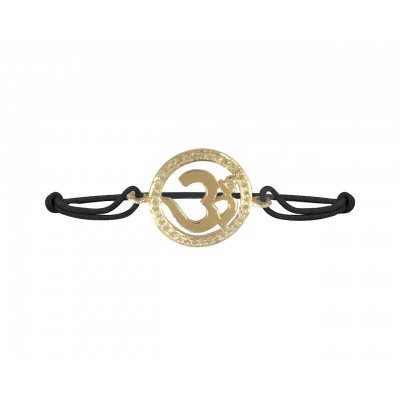 Om bracelet in Gold with diamond border