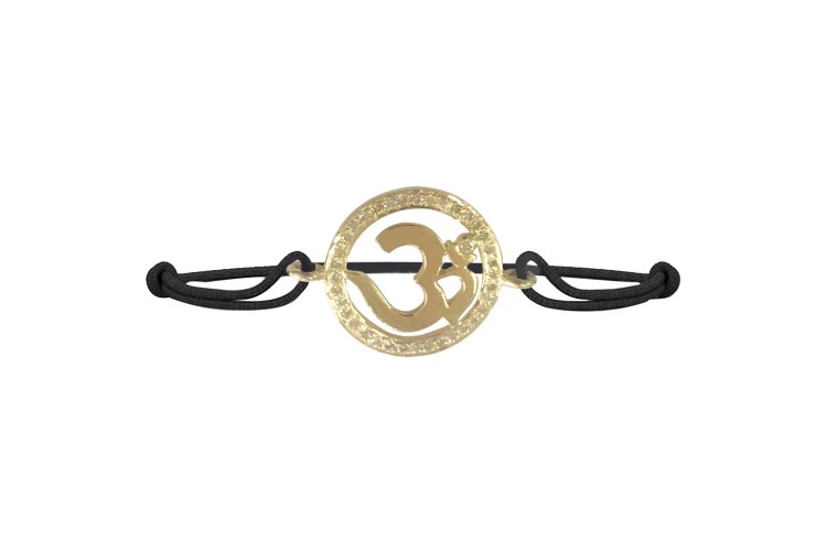 Om bracelet in Gold with diamond border