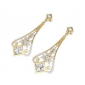 Elegant Diamond Danglers in gold