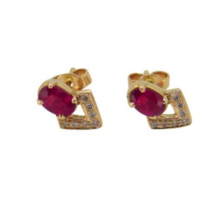 Ruby & Diamond Earring in Gold