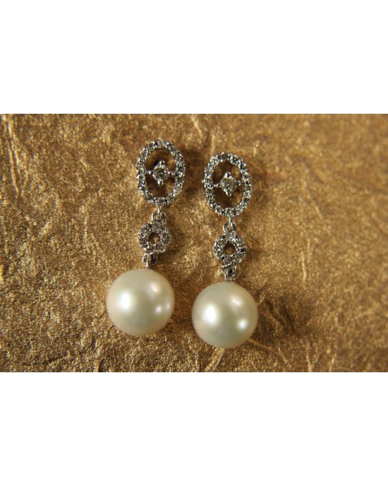 Diamond Earring with Pearl