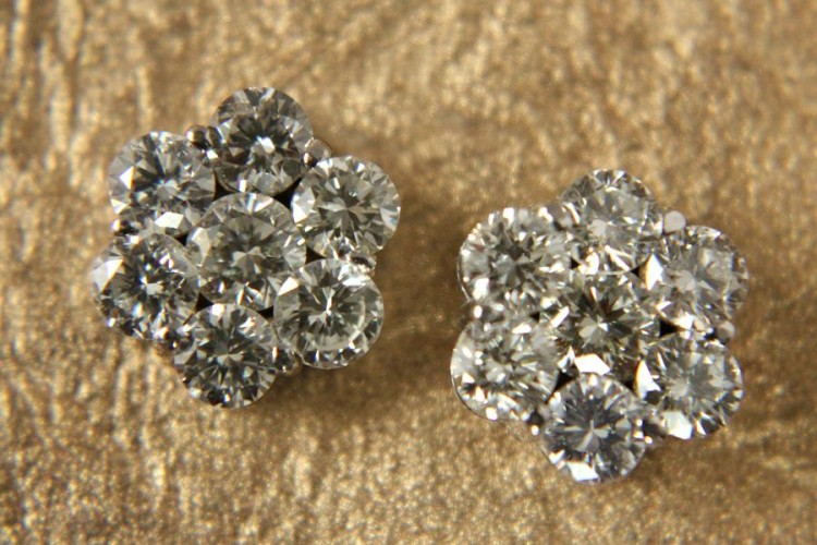 Diamond Conventional Cluster Earring