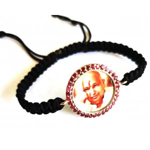 Guruji Swaroop Bracelet in gold with natural rubies