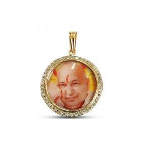 Diamond studded auspicious Guruji swaroop pendant in gold