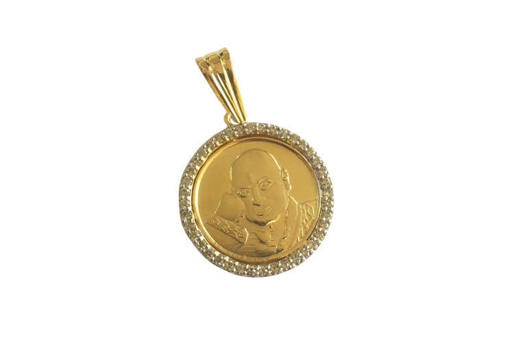 Jai guru Ji swaroop pendant in gold with diamonds