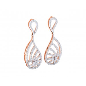 Venna Diamond Danglers in 18k gold