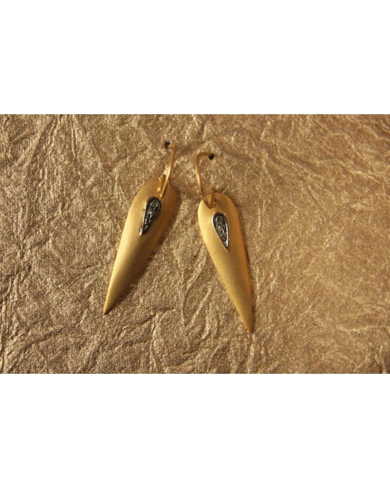 Trendy Gold Earrings with Diamonds
