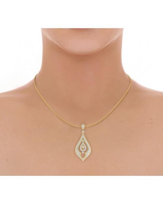 Nomi Diamond Pendant in Gold