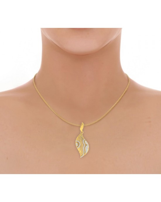 Ivanka diamond Pendant in Gold