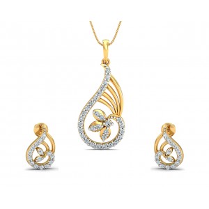 Charvi Designer Diamond Pendant Set