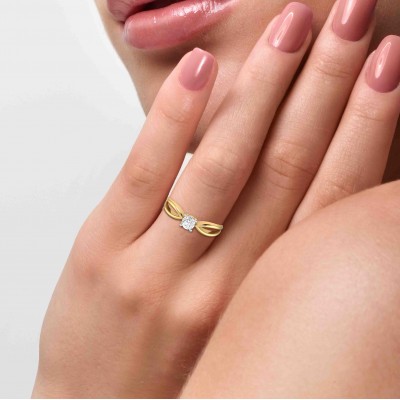 Leia diamond ring in 14k  Gold
