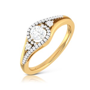 Dorothy Diamond Ring in 14k Gold