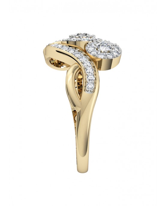 Alluring Diamond engagement ring