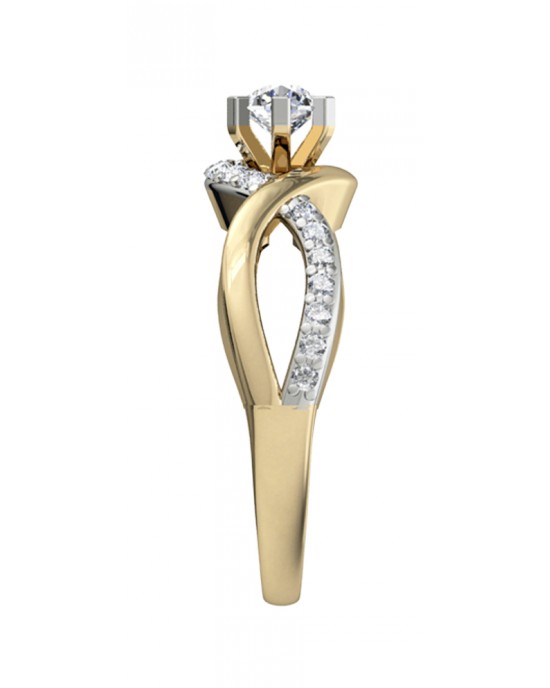 Alluring Solitaire diamond Engagement Ring