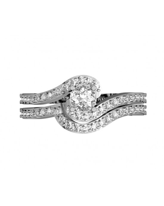 Delicate Bridal Diamond Ring Set