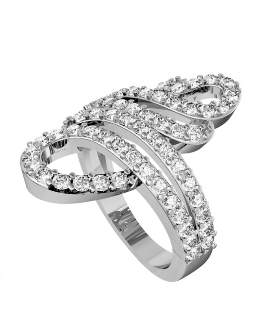 Enchanting Designer Diamond Ring