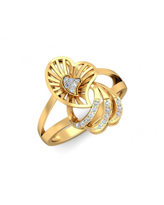 Urith heart ring in gold with diamonds