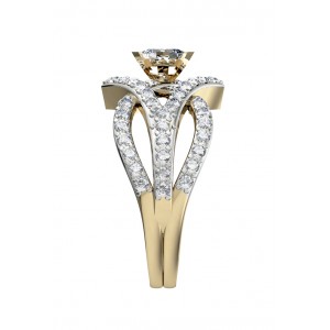 Sophisticated Princess Solitaire Ring