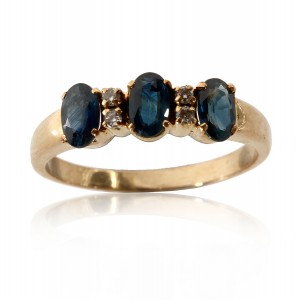 Sapphire Ring