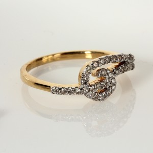 Fine Diamond ring 