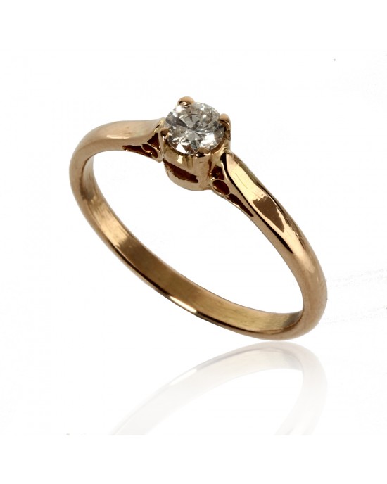 Single Diamond Solitaire Ring