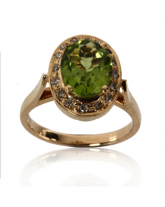 Peridot Ring in Gold