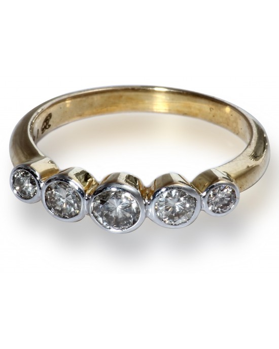 Diamonds Ring