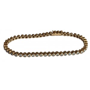 Diamond tennis bracelet in gold