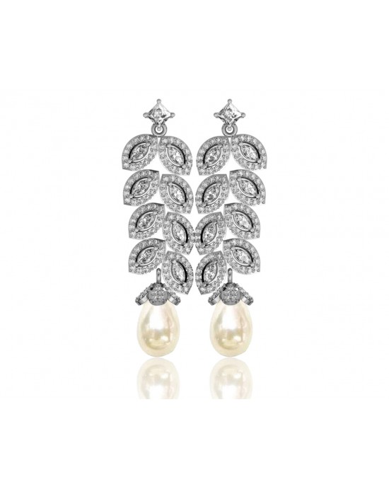 Aashika Pearl Earrings